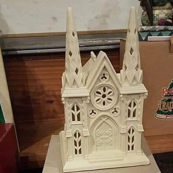 PartyLite Other - PartyLite Cathedral